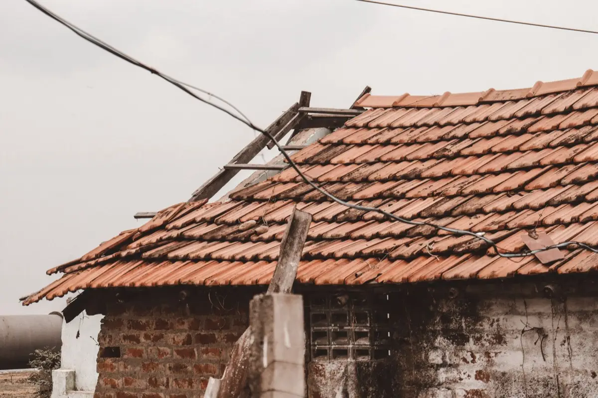 Wind Damage Roofing in Conroe, TX